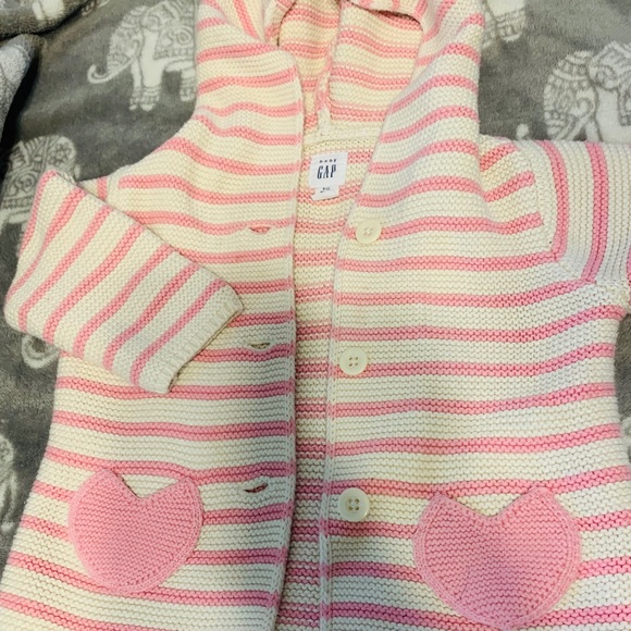 Bundle of baby girl winter clothes GAP - Picture 2 of 16